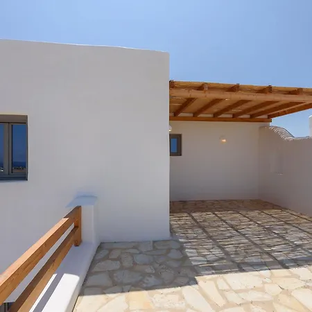 Luxury White Stone Paros Dom wakacyjny Mármara