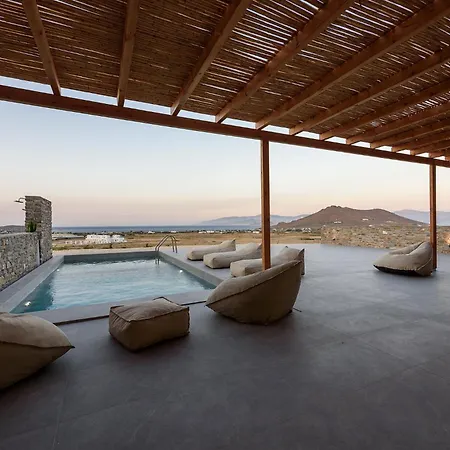 Dom wakacyjny Luxury White Stone Paros Mármara