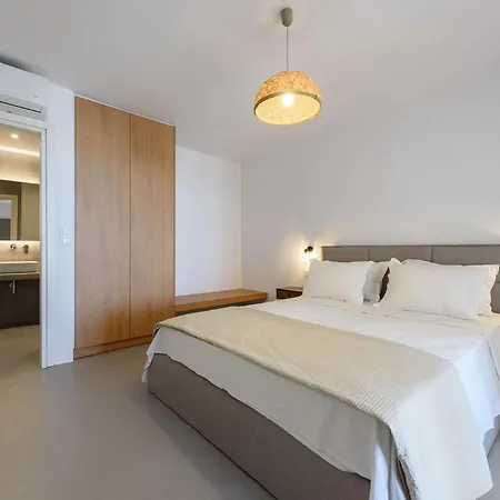 Luxury White Stone Paros Holiday home Marmara